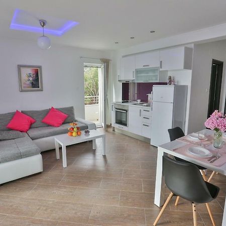 Villa Poletto 오미스 외부 사진