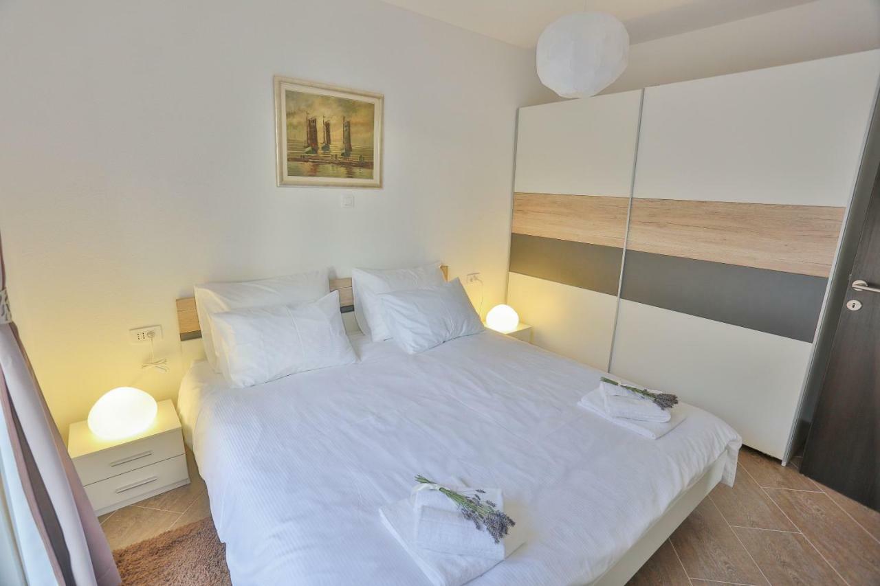 Villa Poletto 오미스 외부 사진